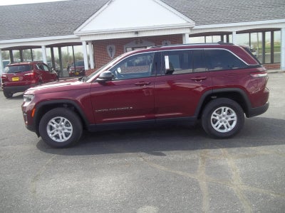 2022 Jeep Grand Cherokee Laredo