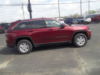 2022 Jeep Grand Cherokee Laredo