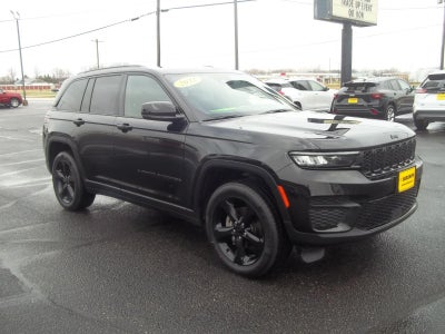 2022 Jeep Grand Cherokee Altitude