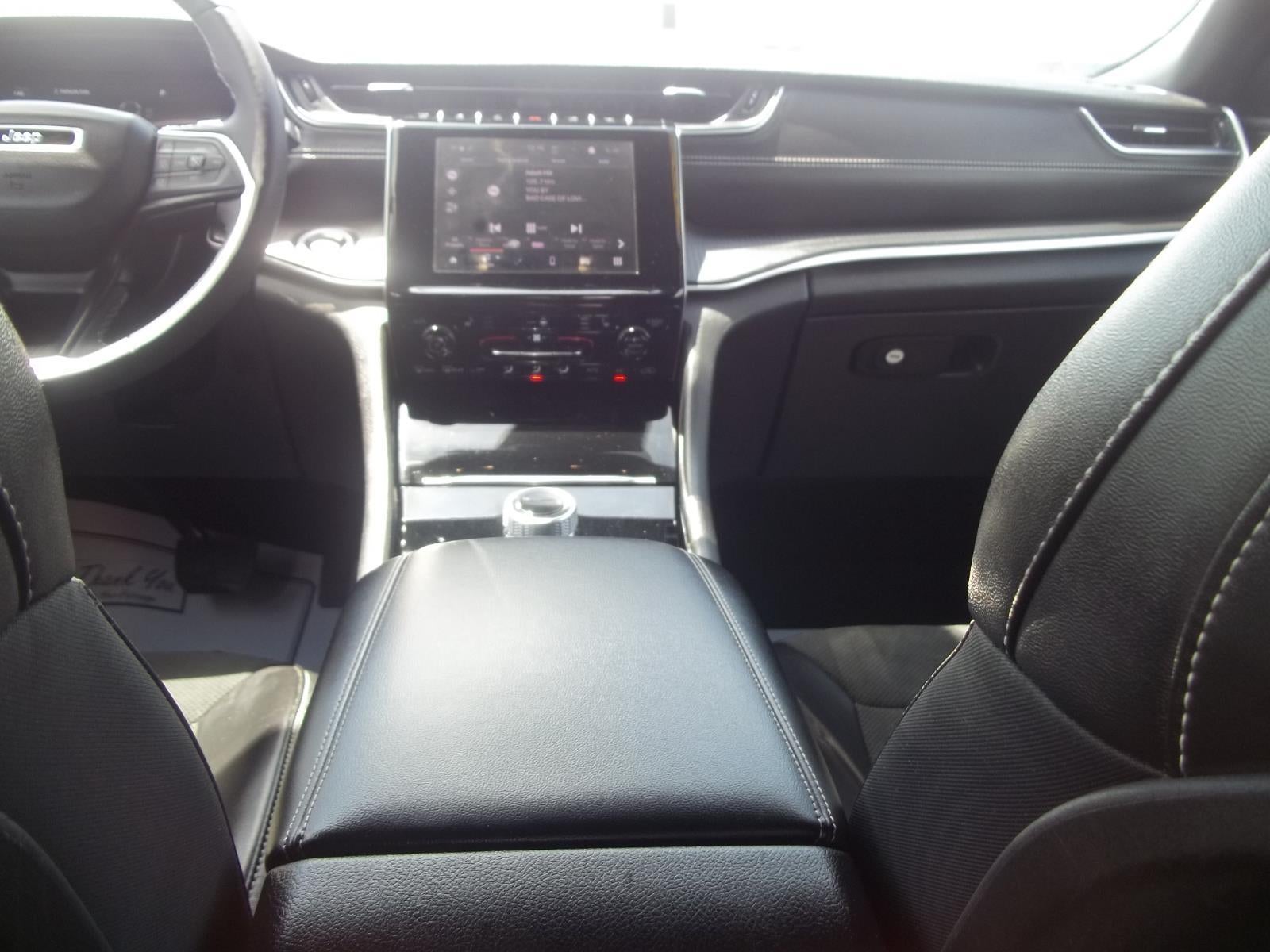 2023 Jeep Grand Cherokee L Altitude
