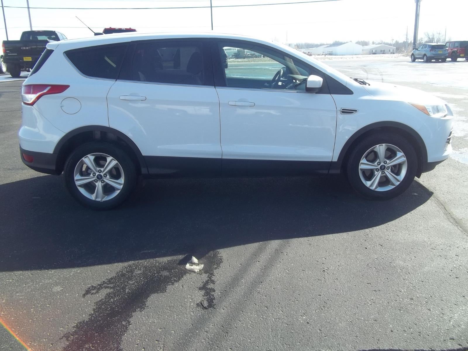 2015 Ford Escape SE