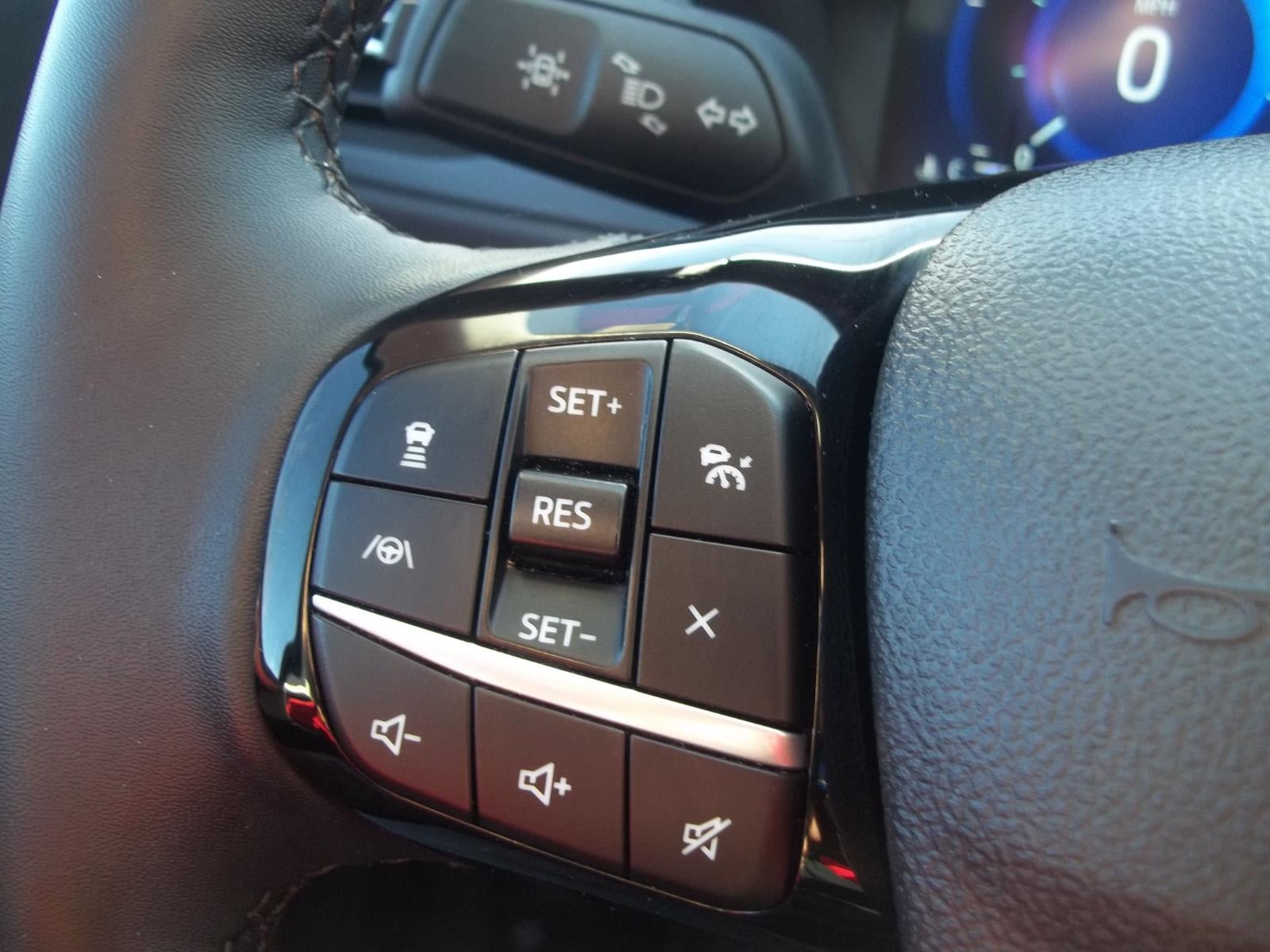 2022 Ford Escape SEL Hybrid