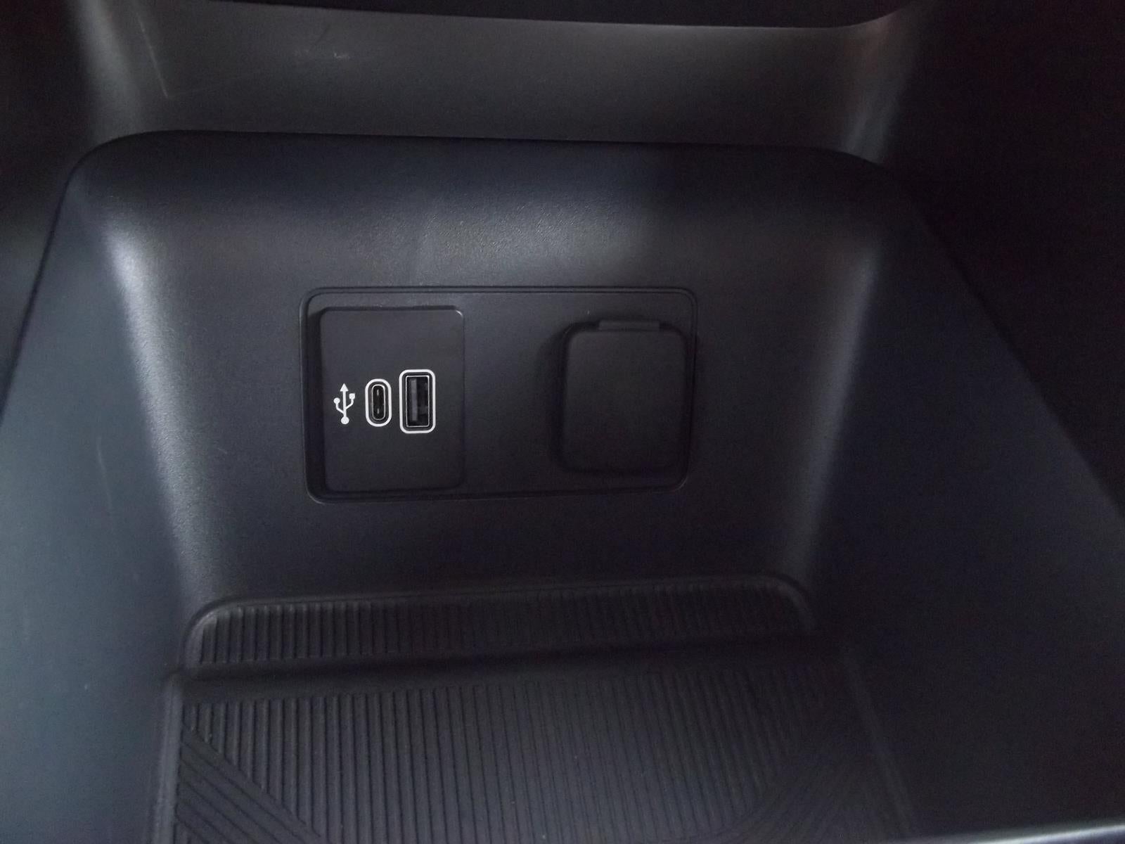 2026 Ford Explorer Active (100A)