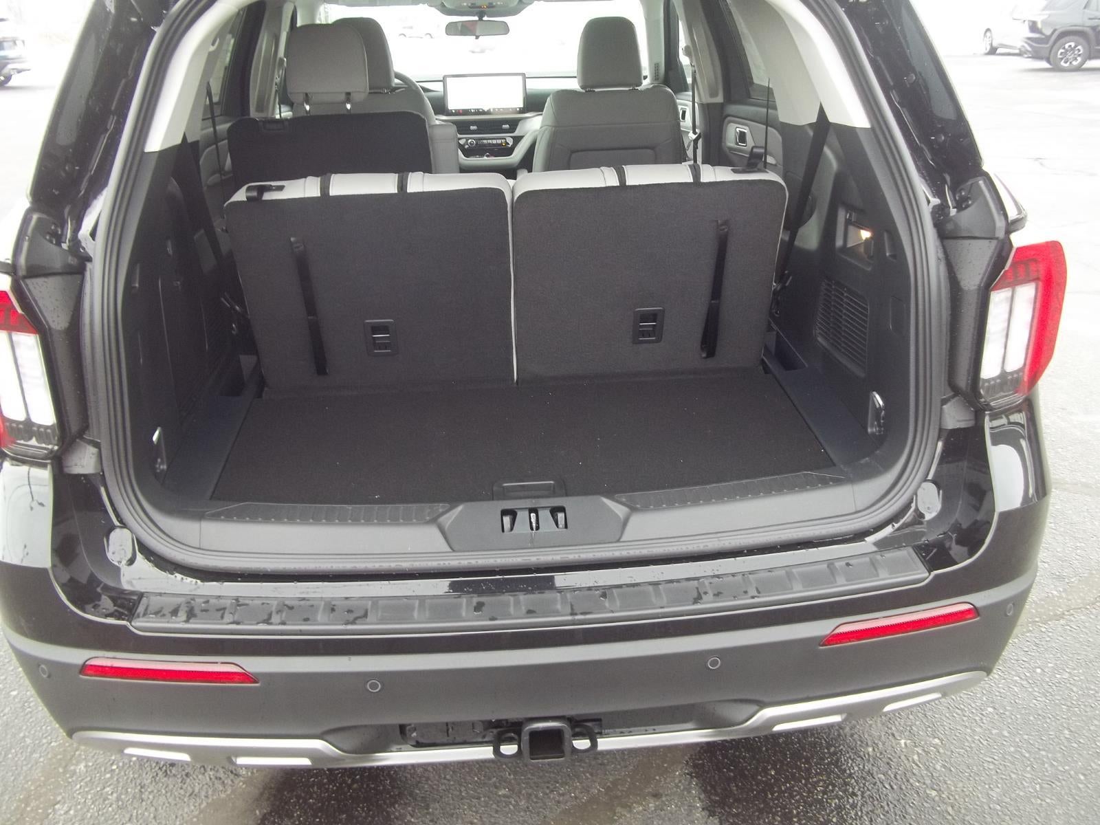 2026 Ford Explorer Active (100A)