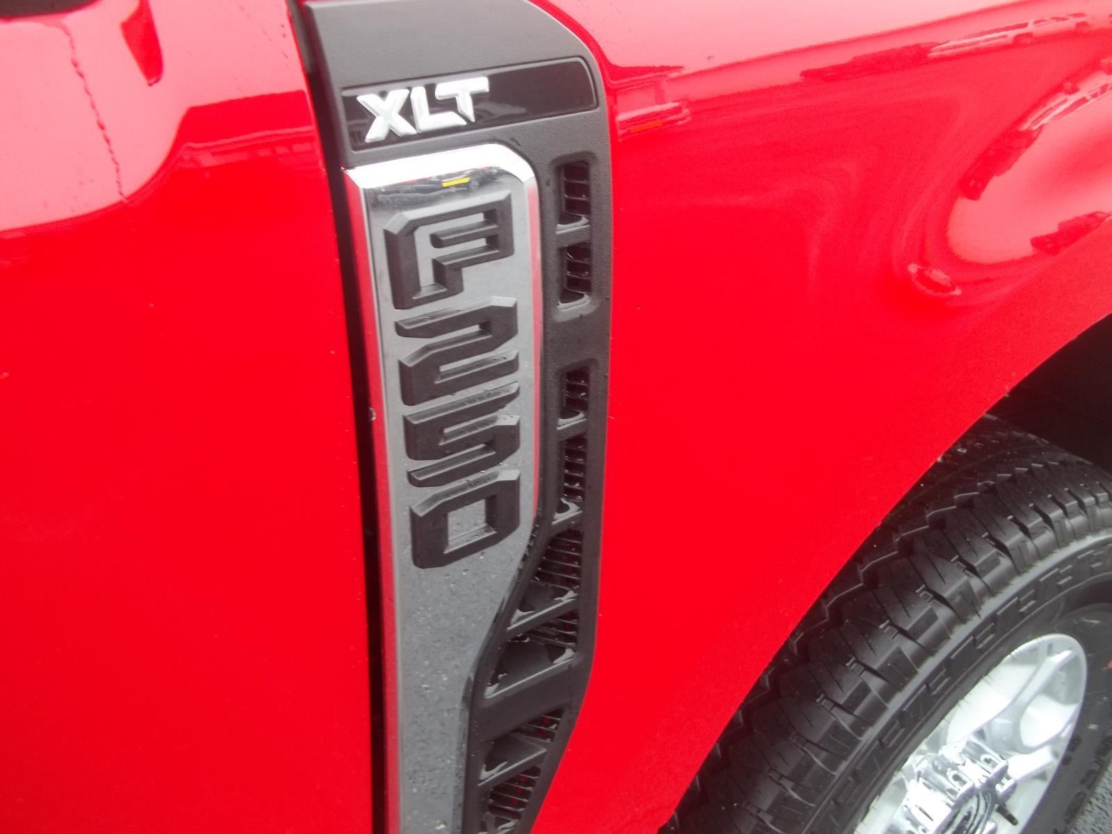 2026 Ford Super Duty F-250 SRW XLT