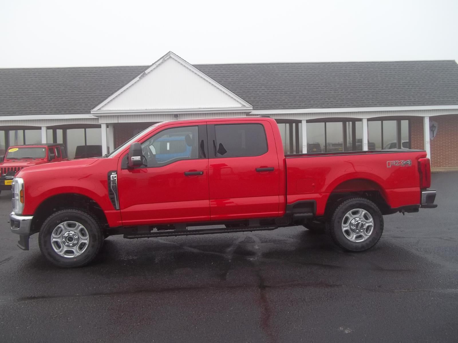 2026 Ford Super Duty F-250 SRW XLT