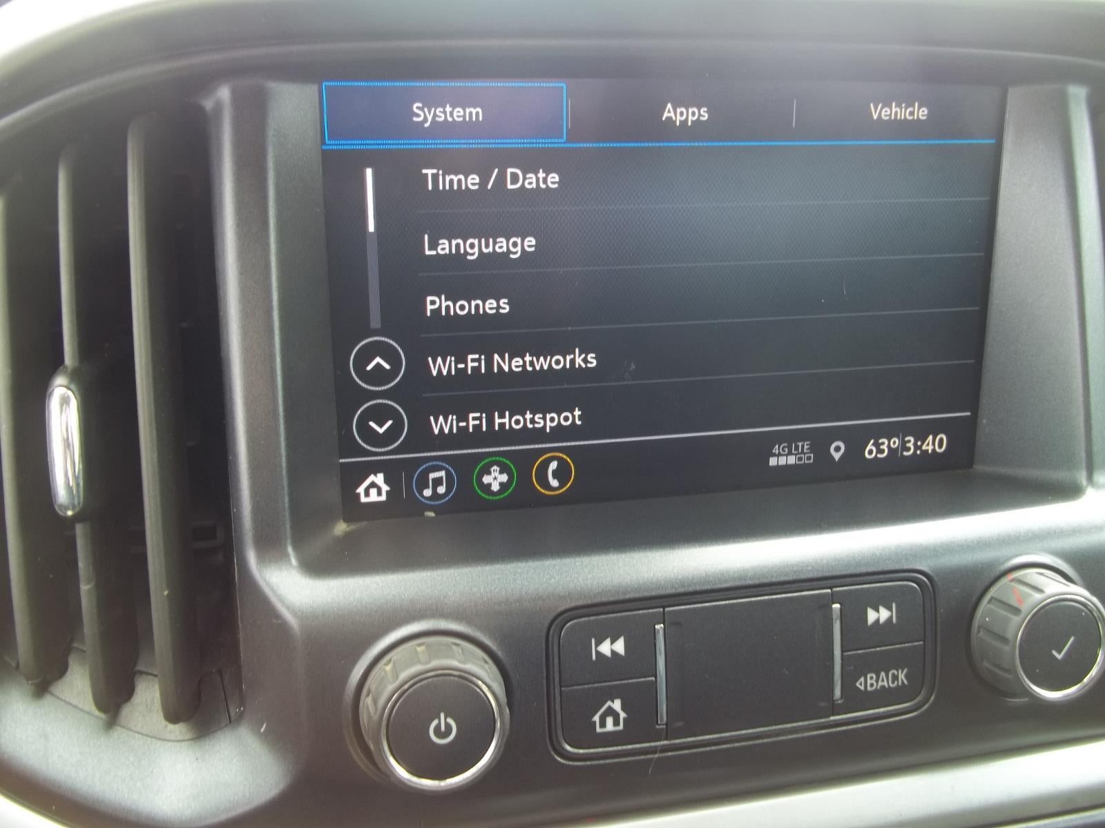 2022 Chevrolet Colorado 2WD LT