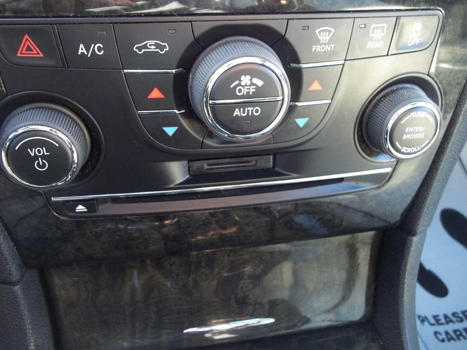 2014 Chrysler 300 Uptown Edition