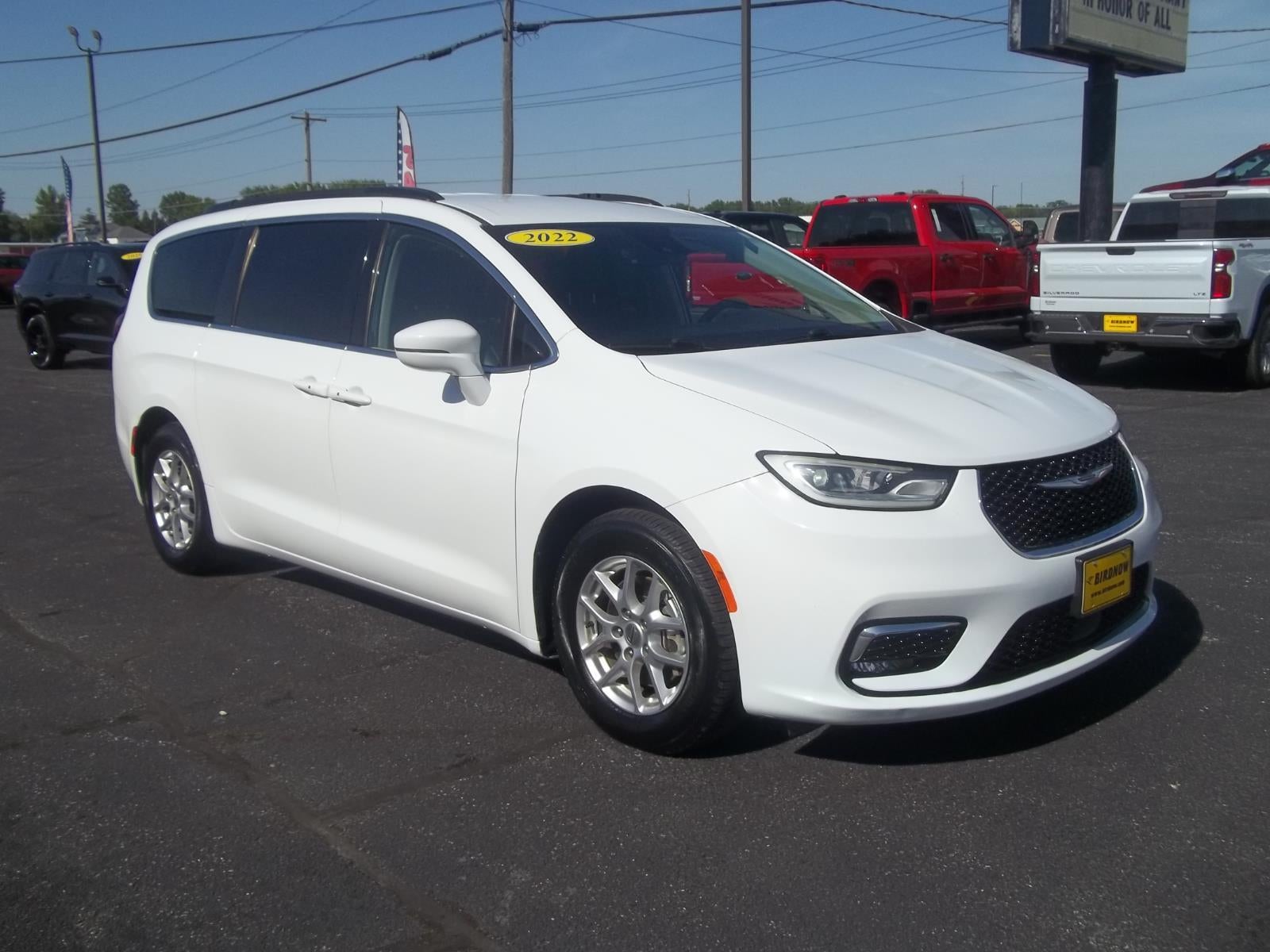 2022 Chrysler Pacifica Touring L