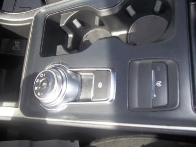 2022 Ford Edge SE
