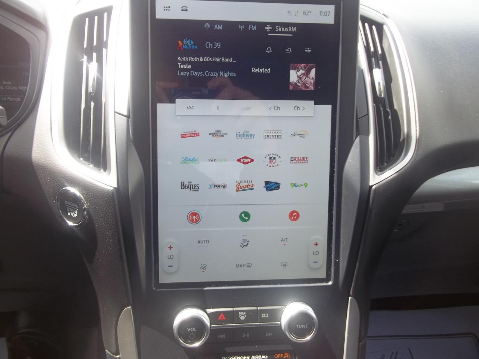2022 Ford Edge SE