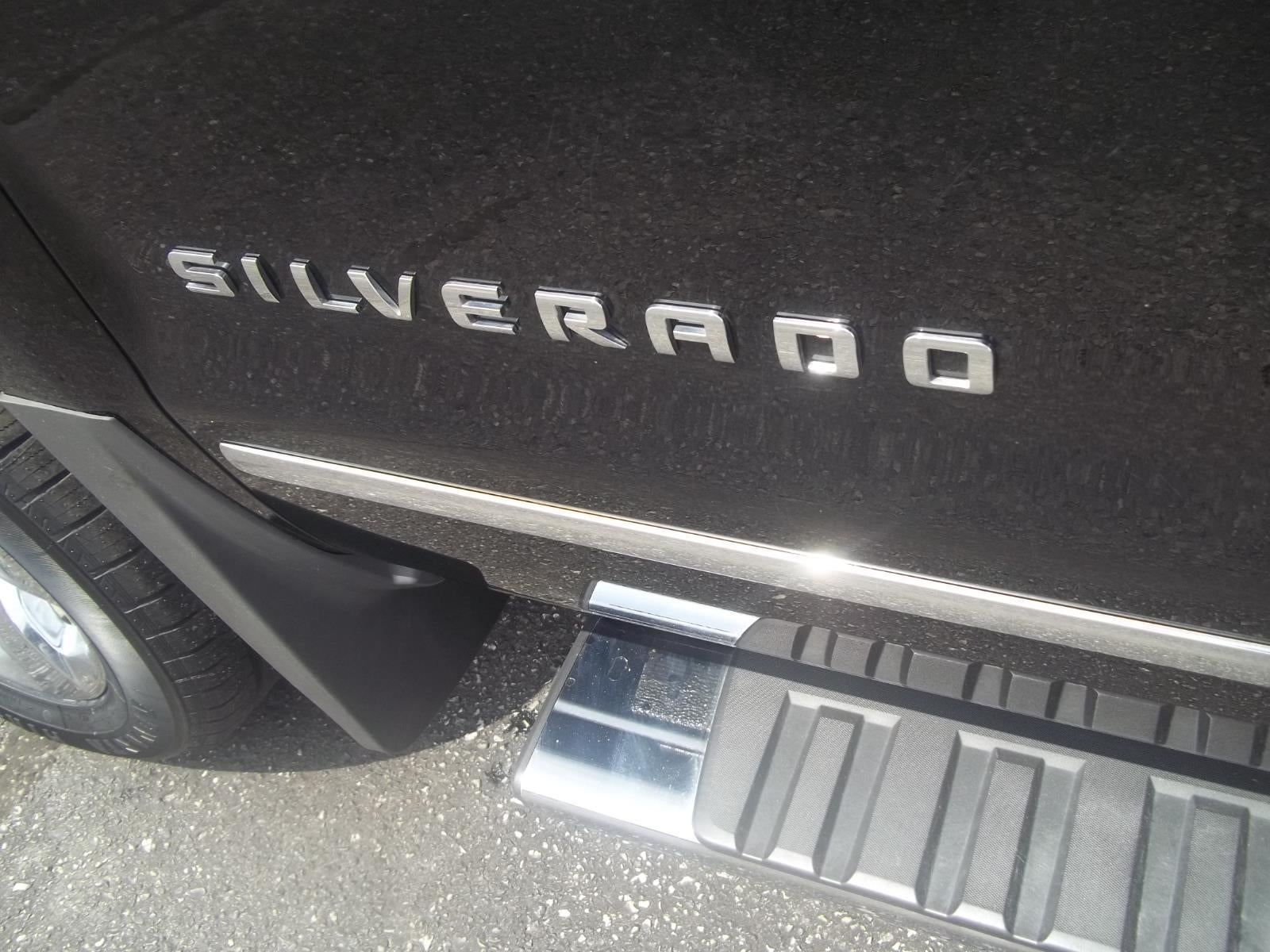 2018 Chevrolet SILVERADO 1500 BLACK