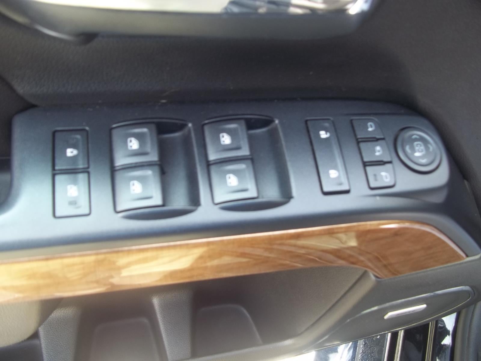 2018 Chevrolet SILVERADO 1500 BLACK