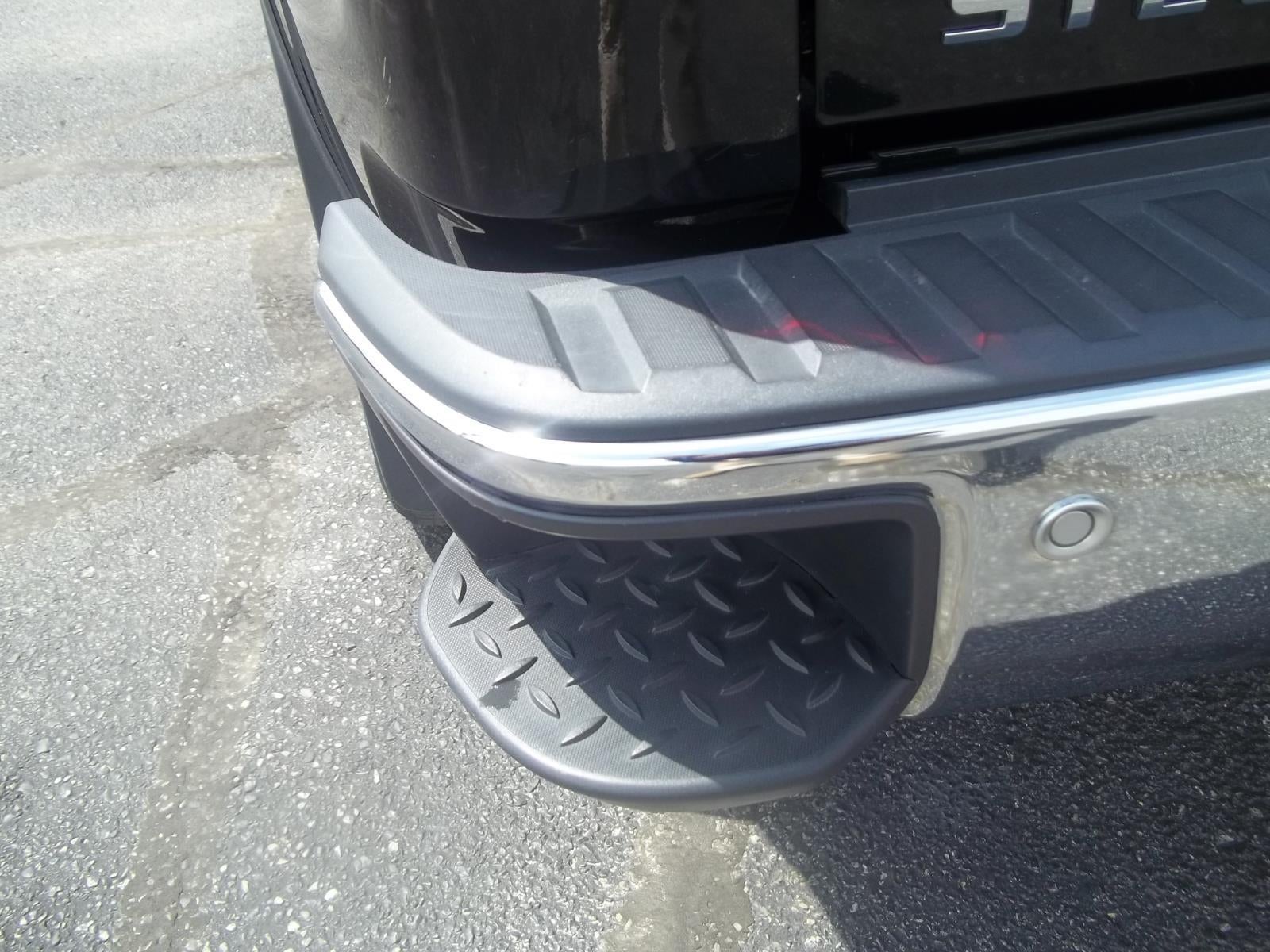 2018 Chevrolet SILVERADO 1500 BLACK