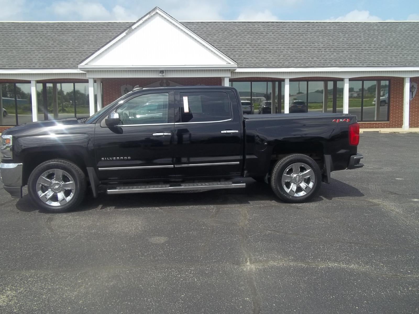 2018 Chevrolet SILVERADO 1500 BLACK