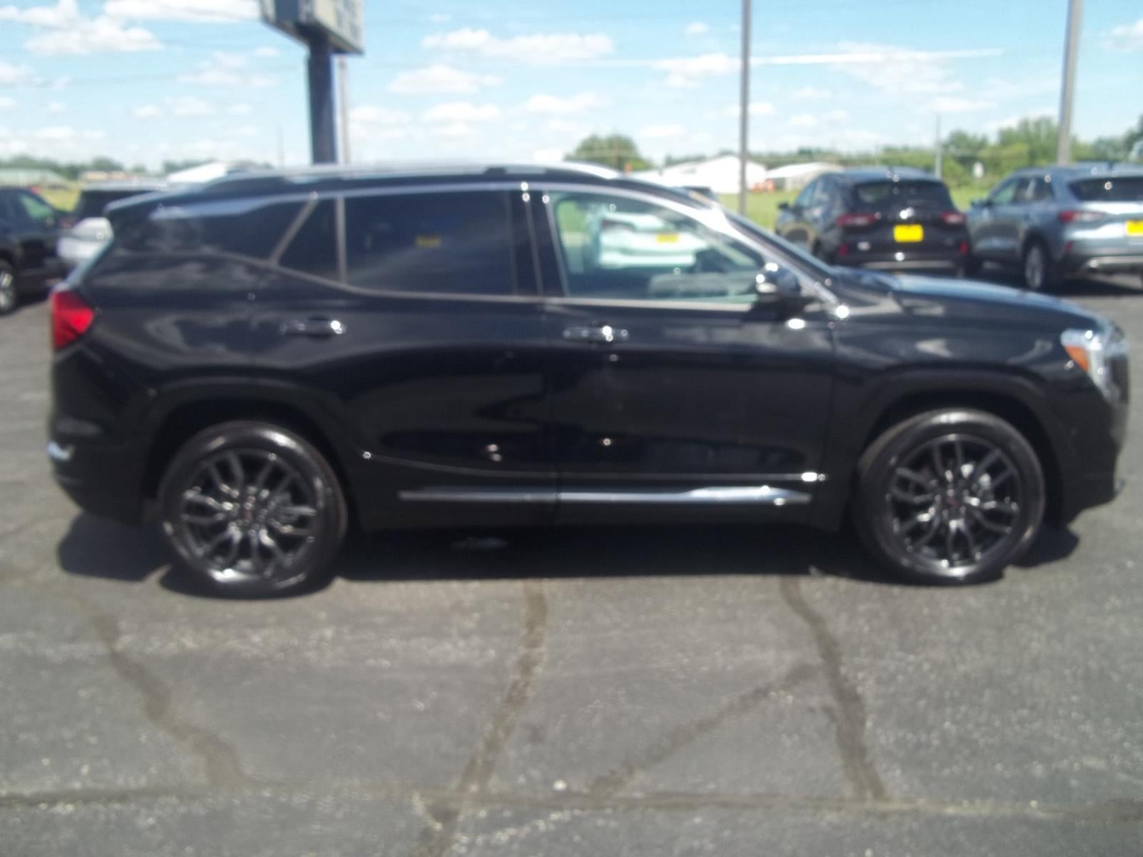 2023 GMC Terrain Denali