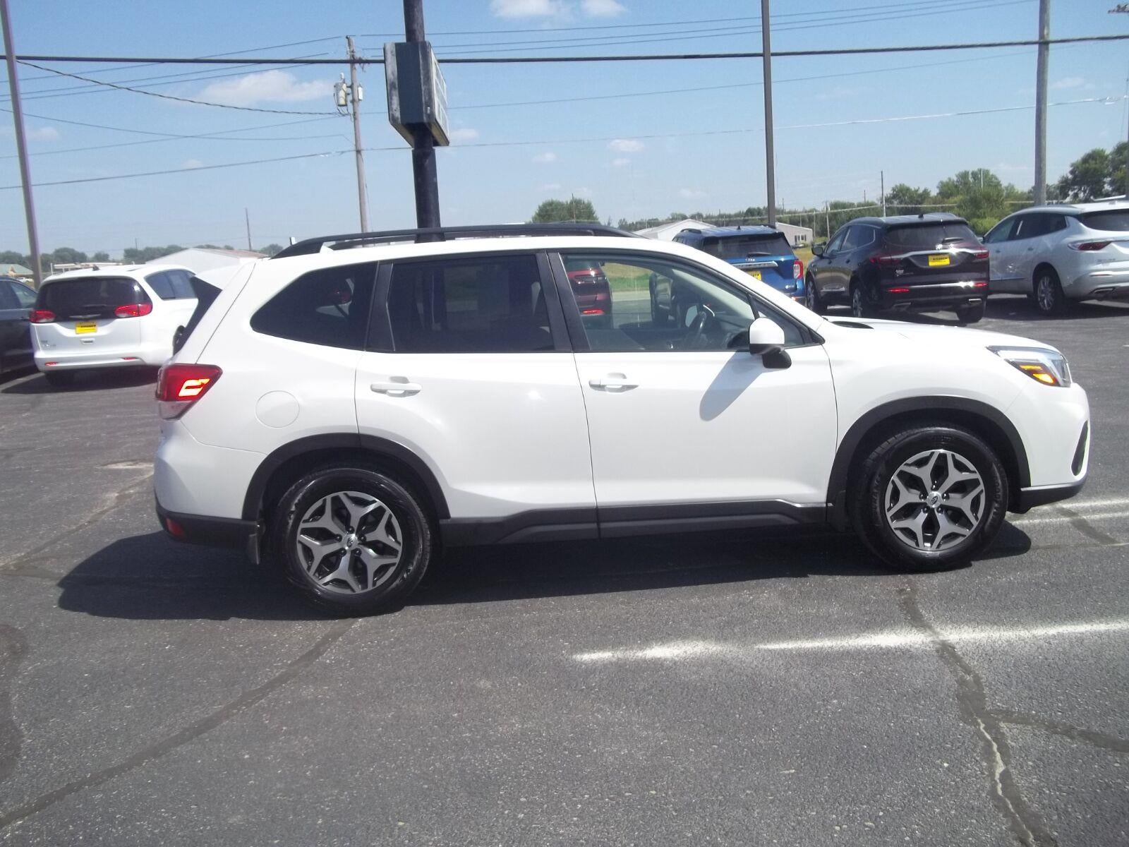 Used 2019 Subaru Forester Premium with VIN JF2SKAEC8KH434670 for sale in Oelwein, IA