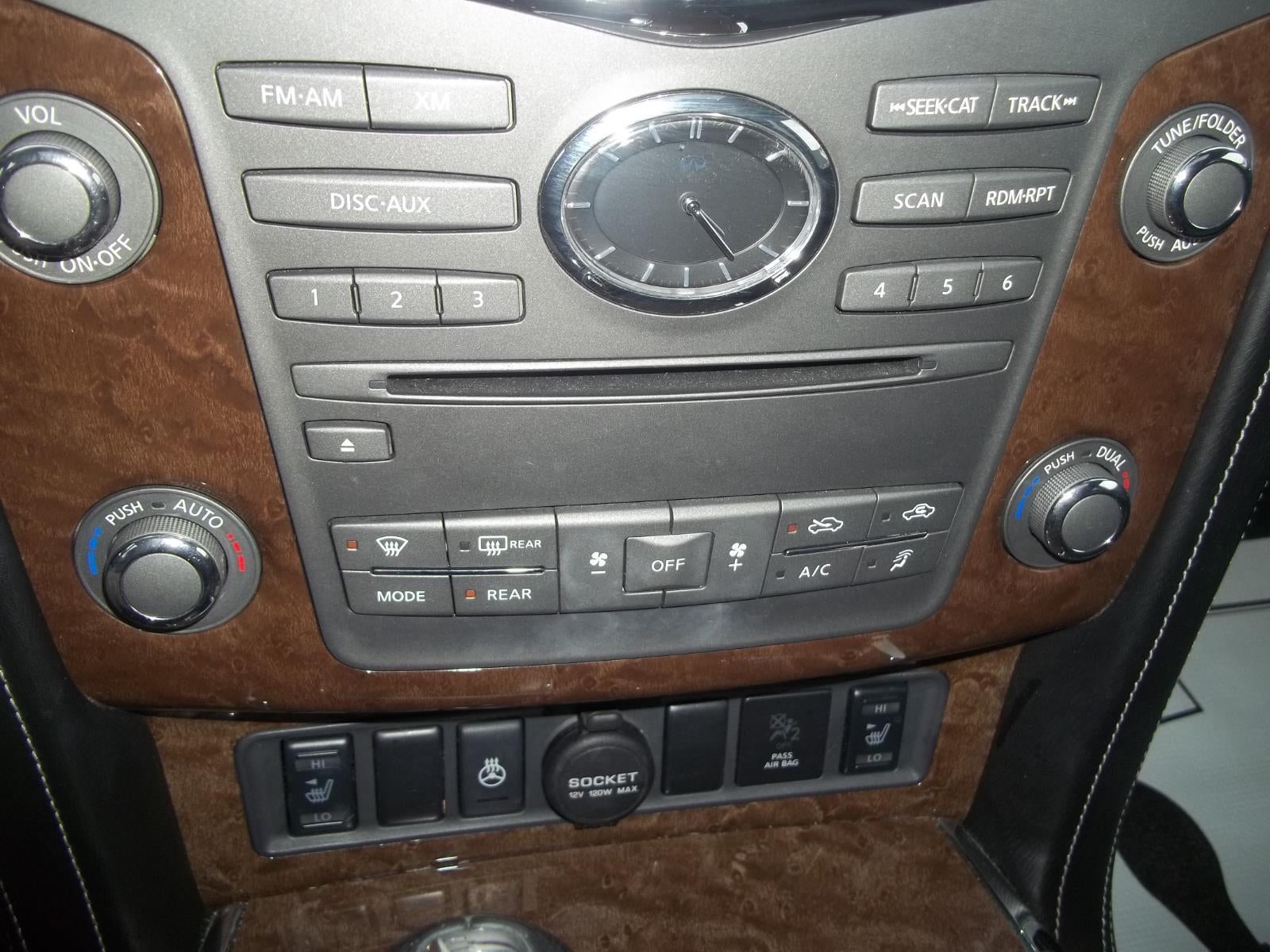 2017 INFINITI QX80 AWD