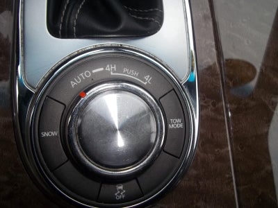 2017 INFINITI QX80 AWD